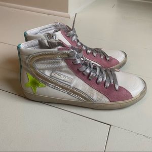 BRAND NEW NEVER WORN